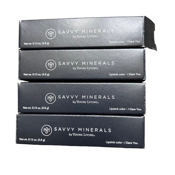 Young Living Savvy Minerals “I Dare You” Lipstick - Picture 5 of 6